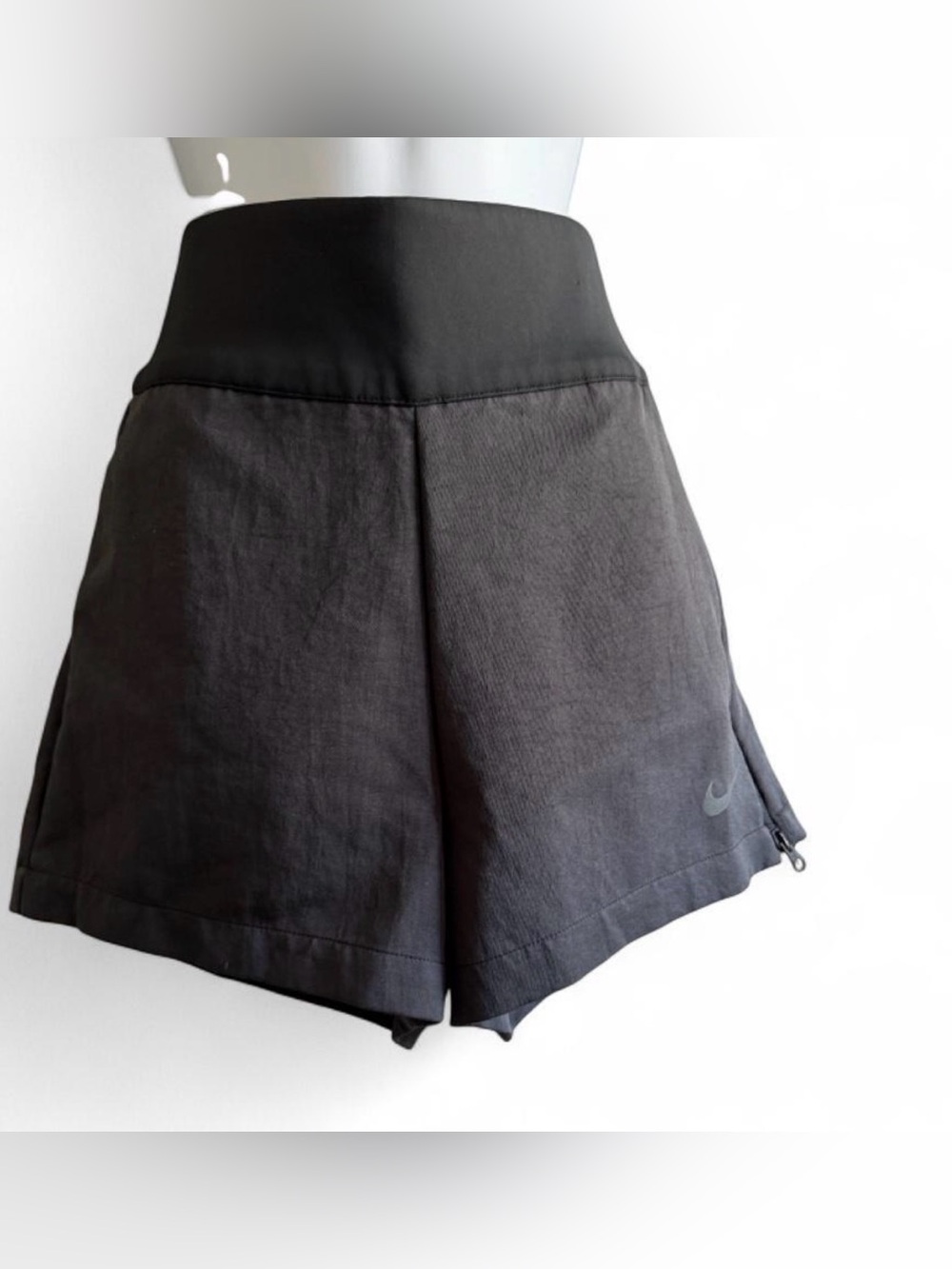 Nike Black High-Waist Performance Shorts